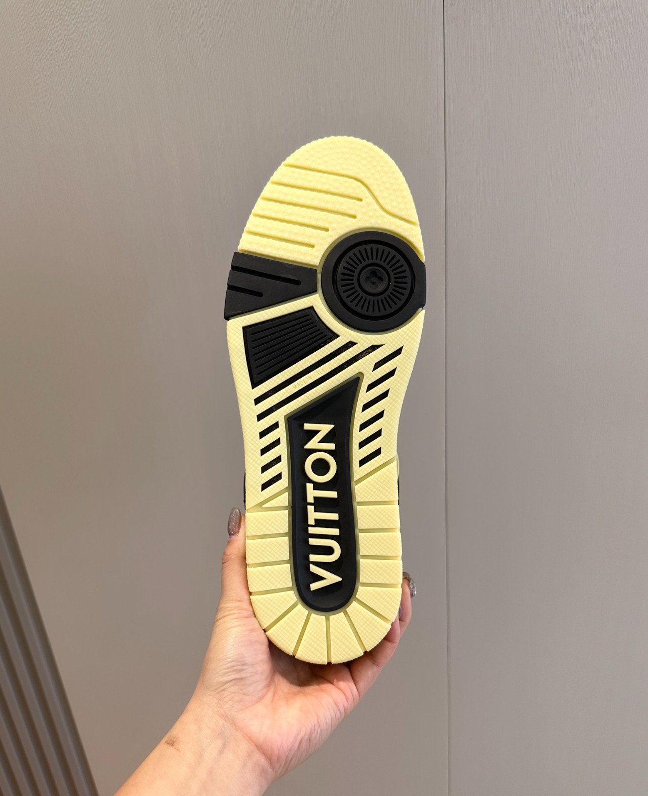 057 46123178 size 38-45