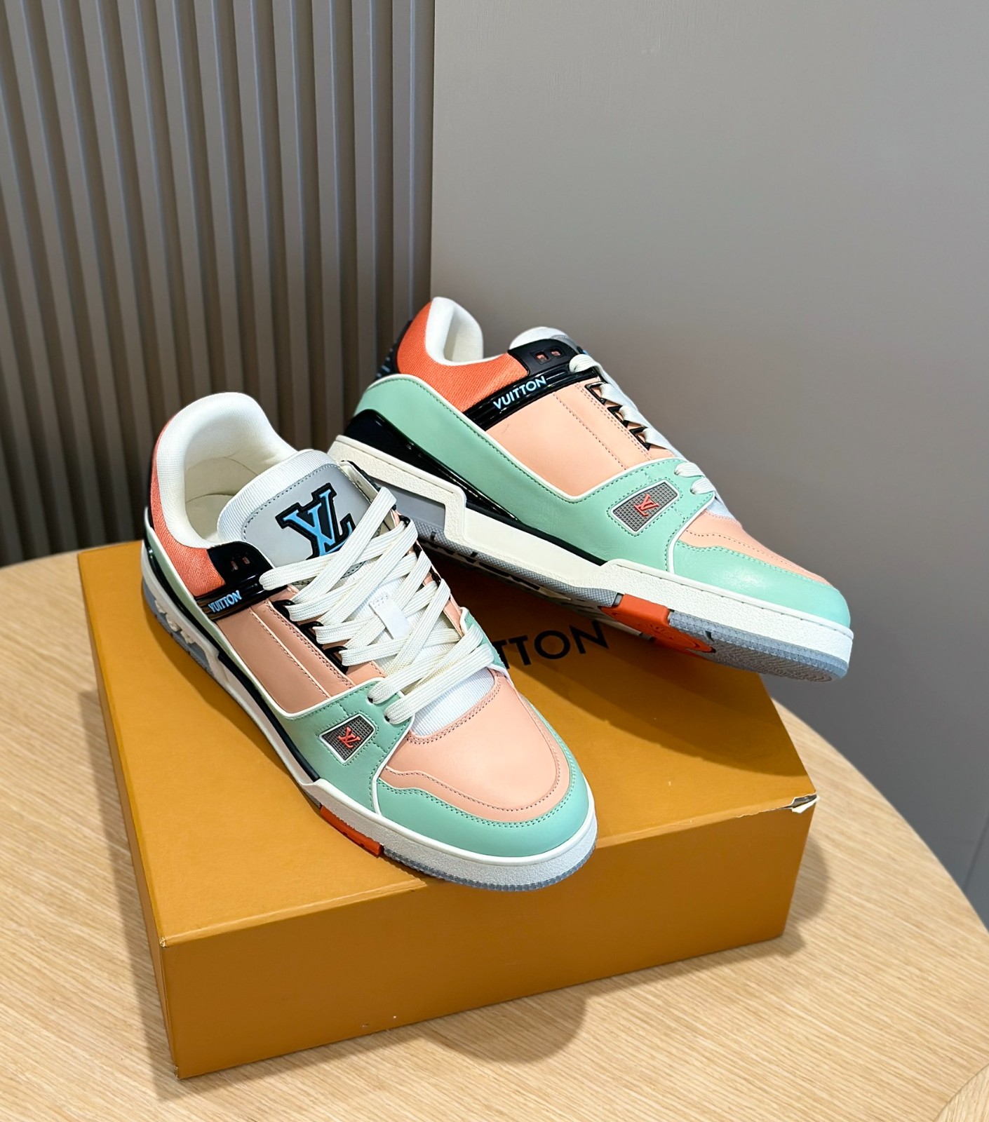 055 44123176 size 38-45