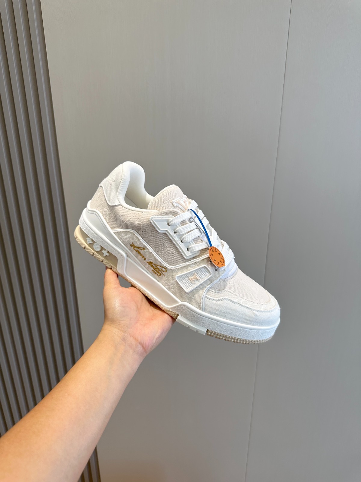 051 44123176 size 38-45