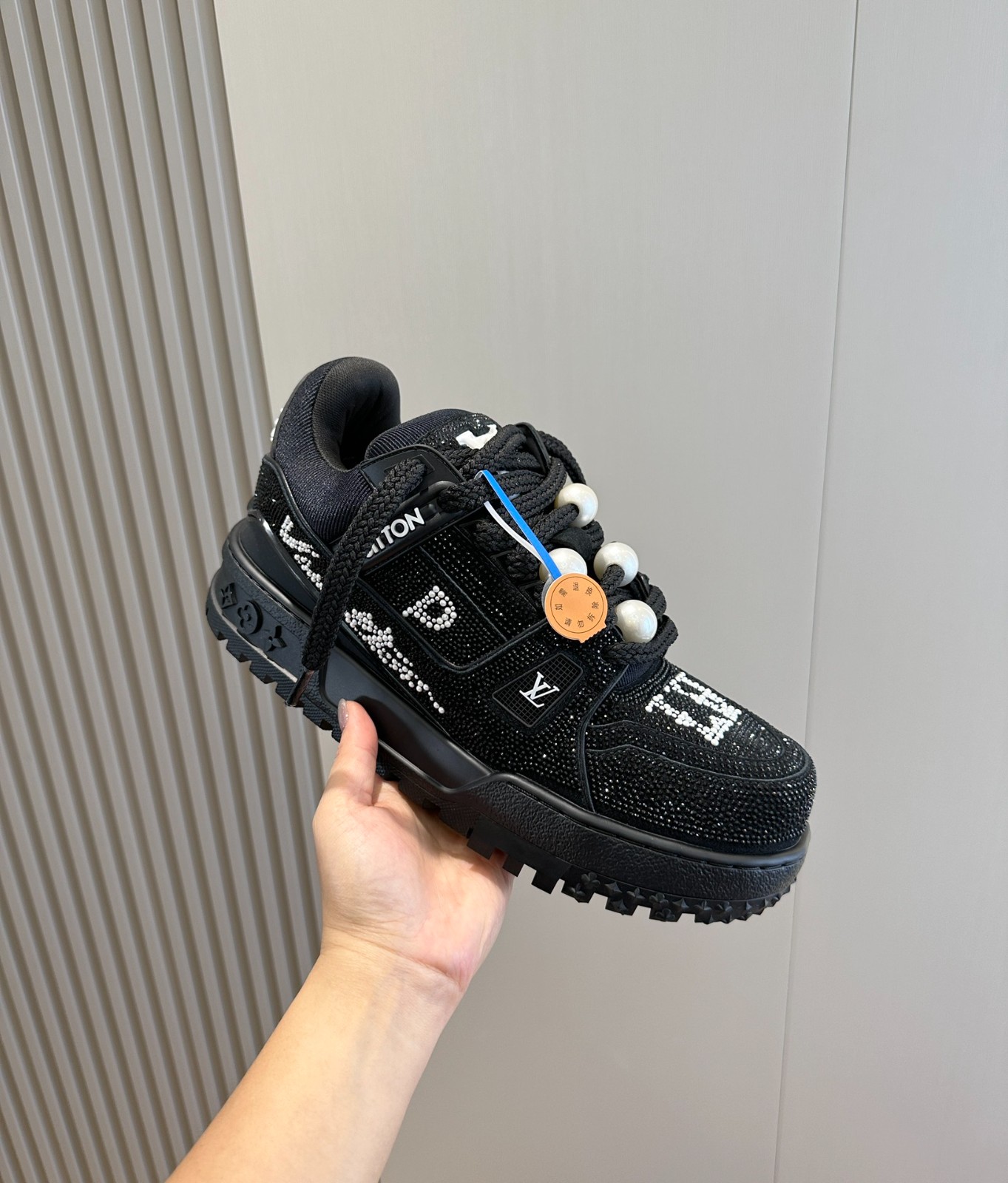050 46123211 size 38-45