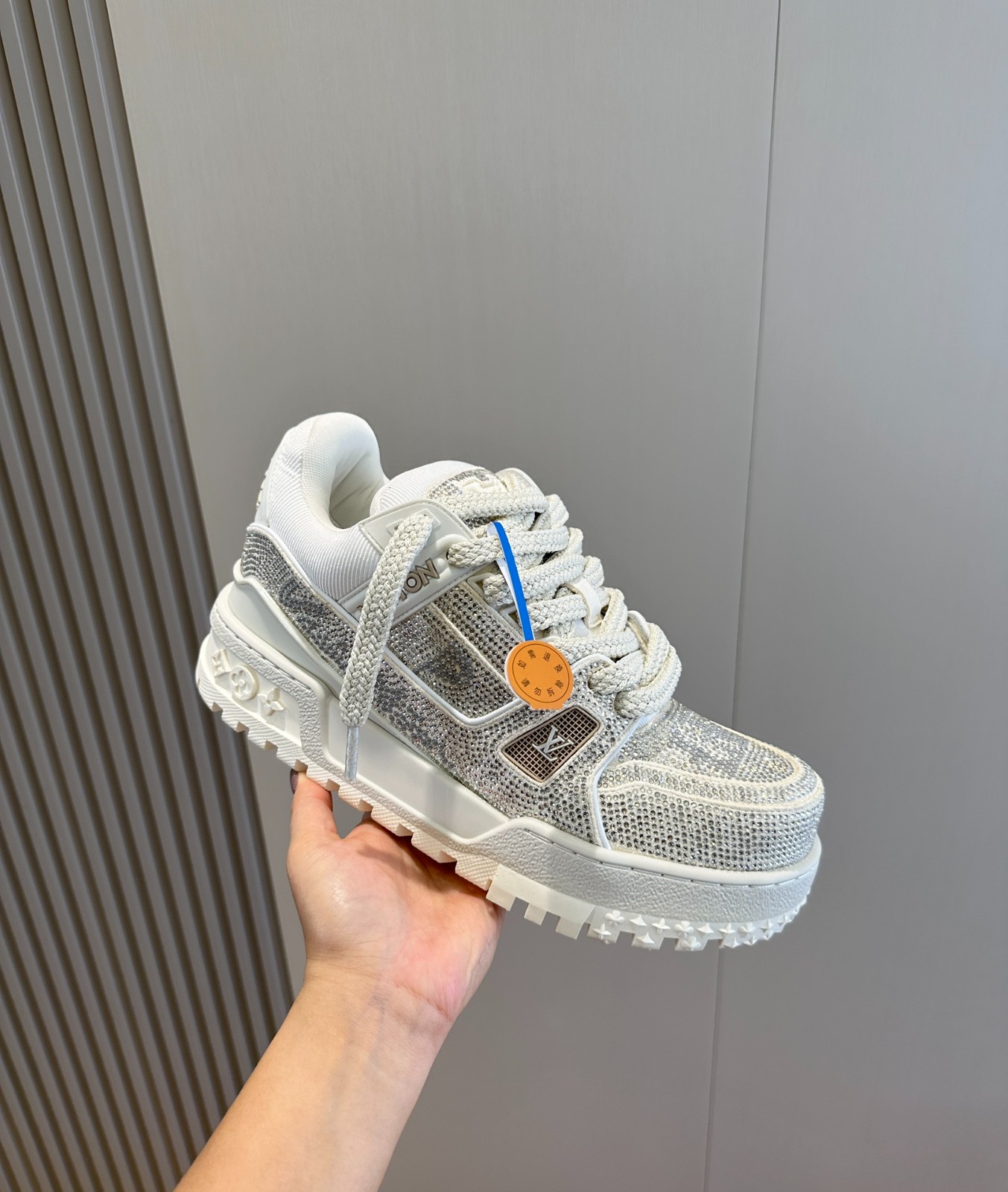 049 46123211 size 38-45