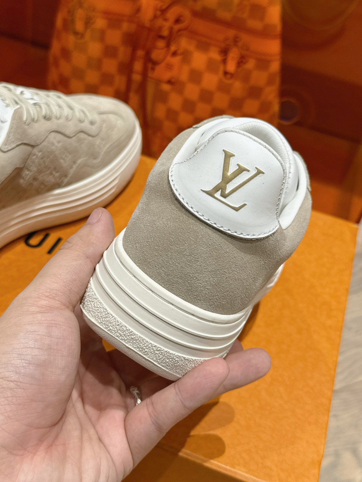043 38123168 size 35-41
