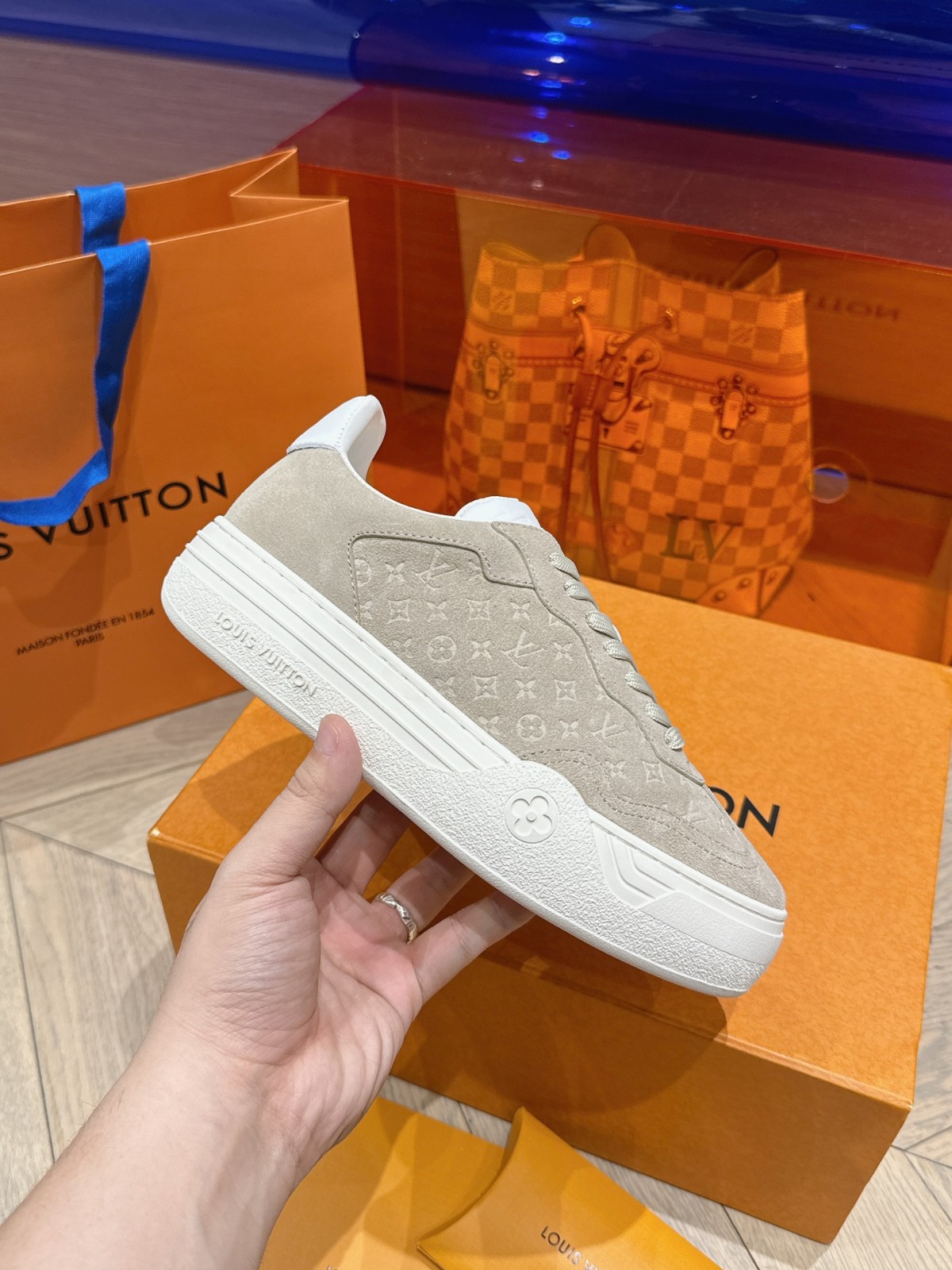 043 38123168 size 35-41
