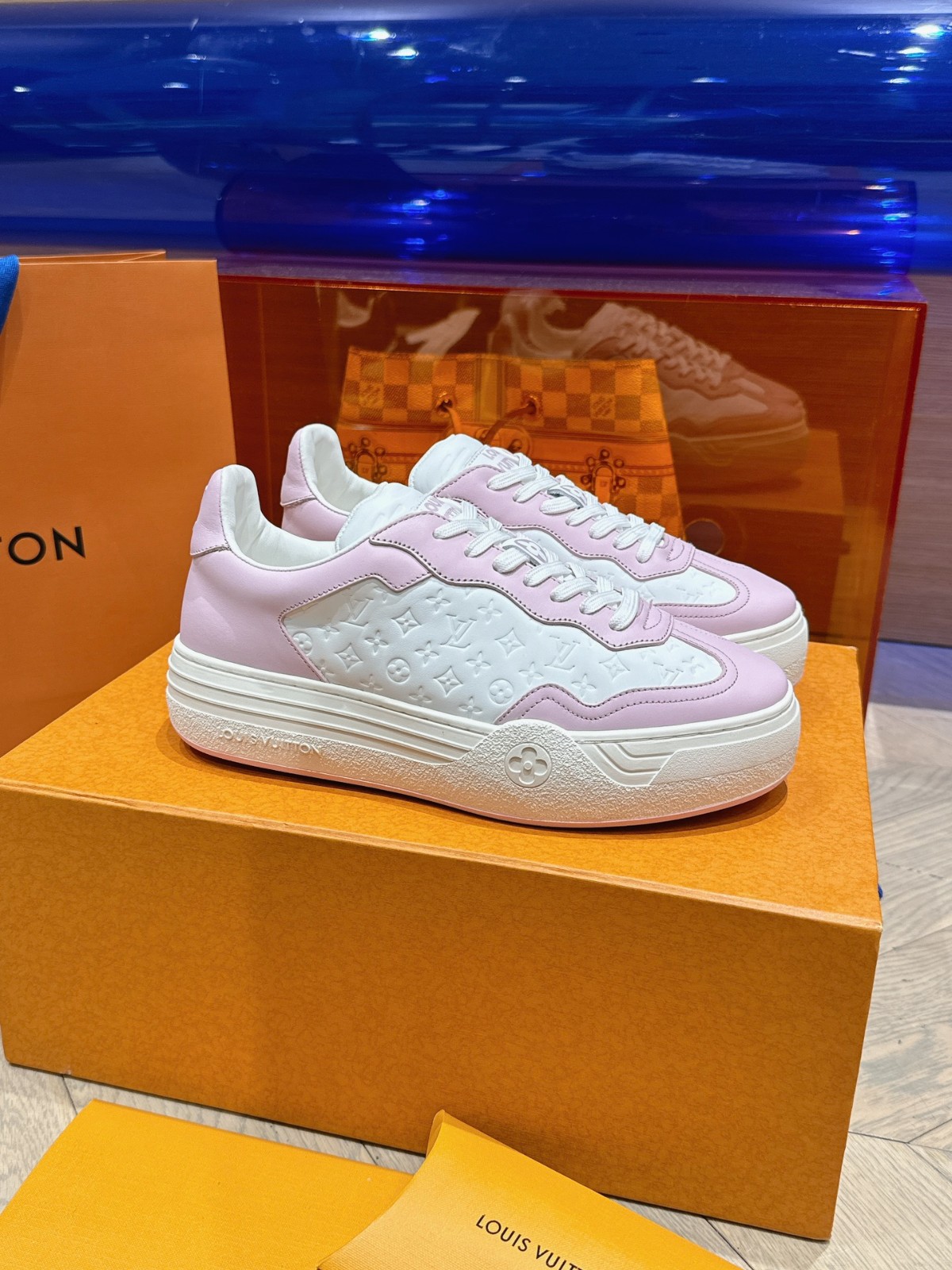 040 38123168 size 35-41