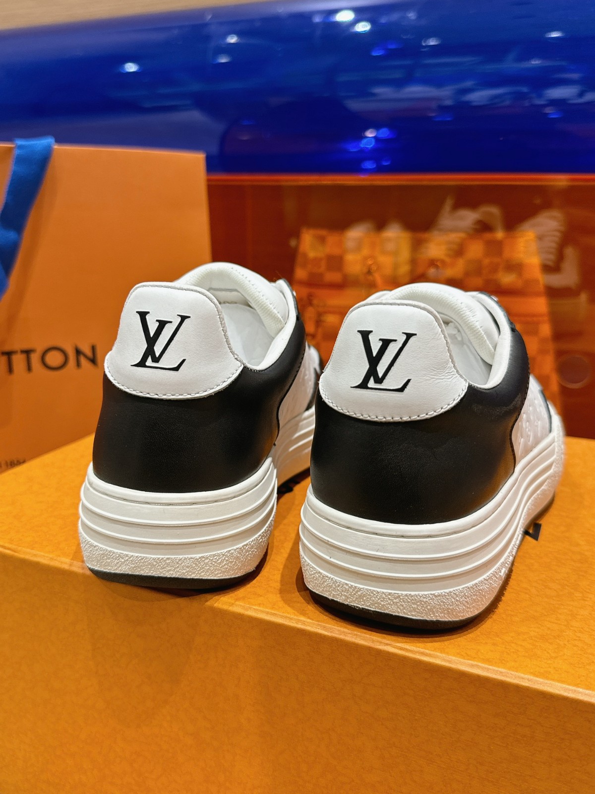 039 38123168 size 35-41