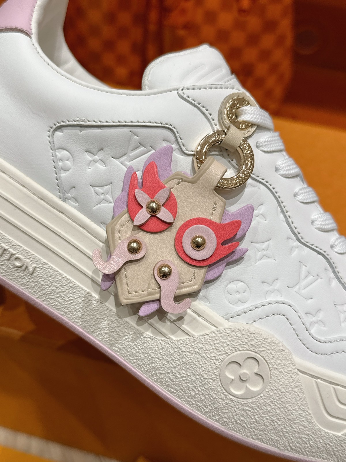 038 38123168 size 35-41