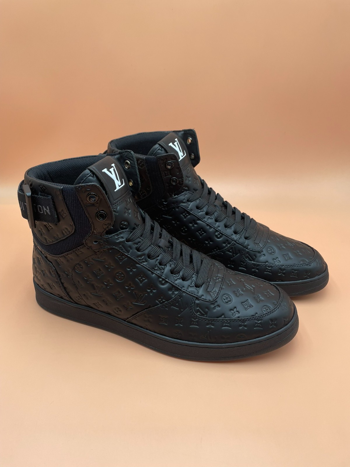 033 38123158 size 38-45