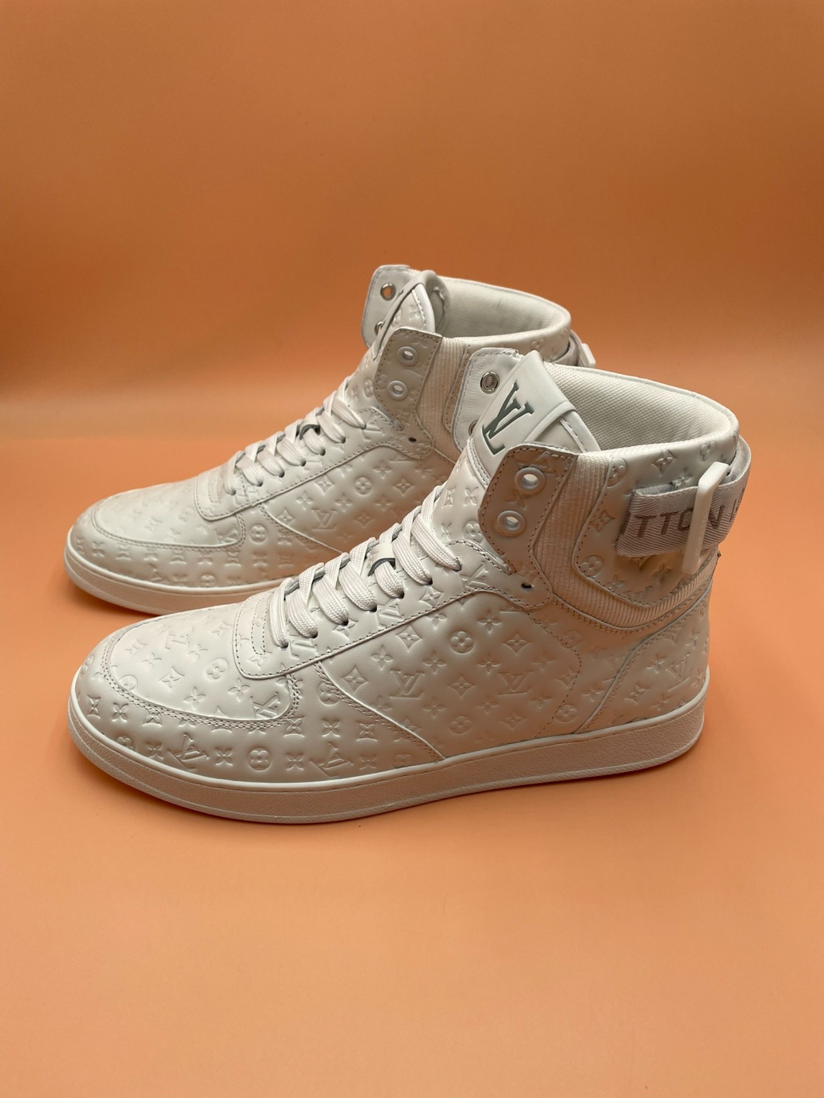 032 38123158 size 38-45