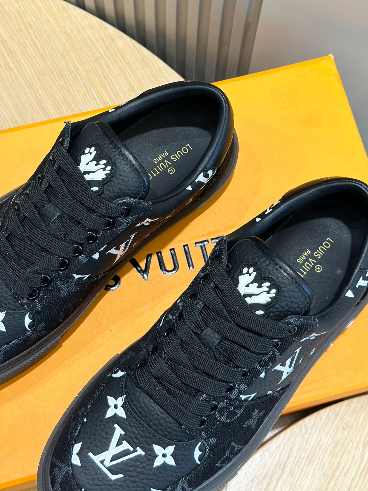 026 37123157 size 38-45
