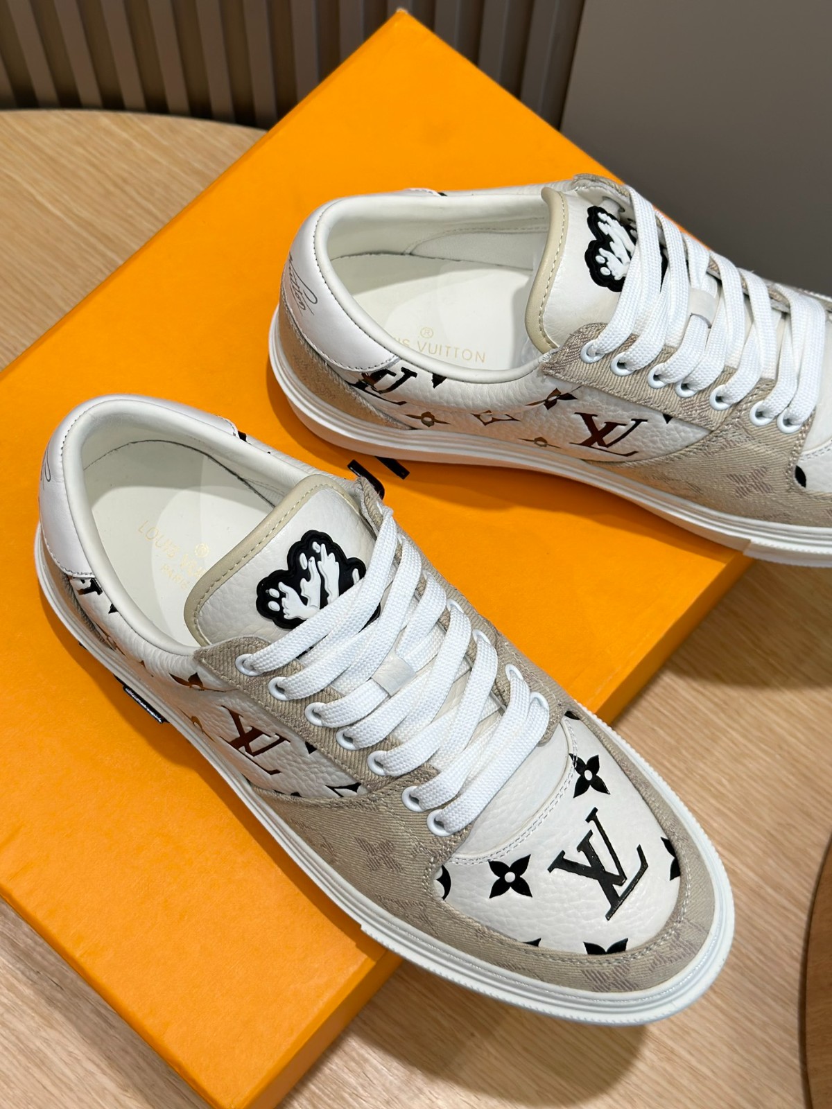 024 37123157 size 38-45