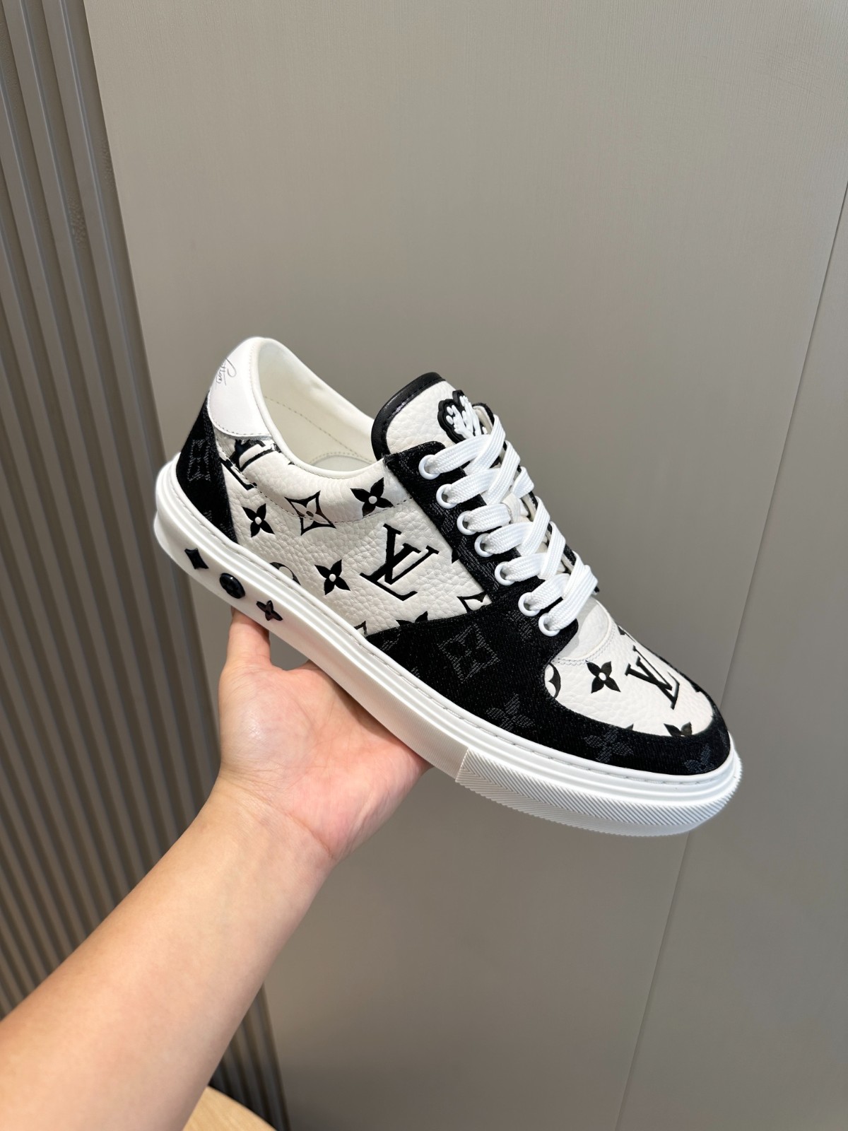 023 37123157 size 38-45