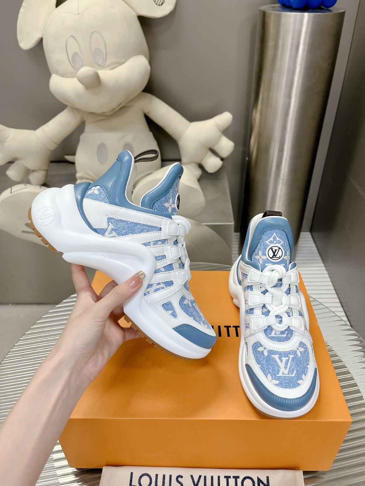 018 39123128 size 35-41