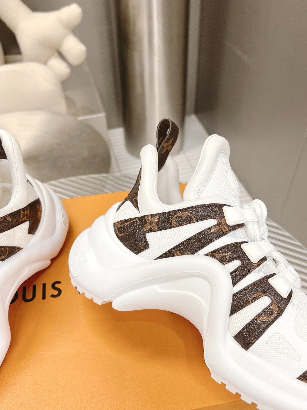 017 39123128 size 35-41