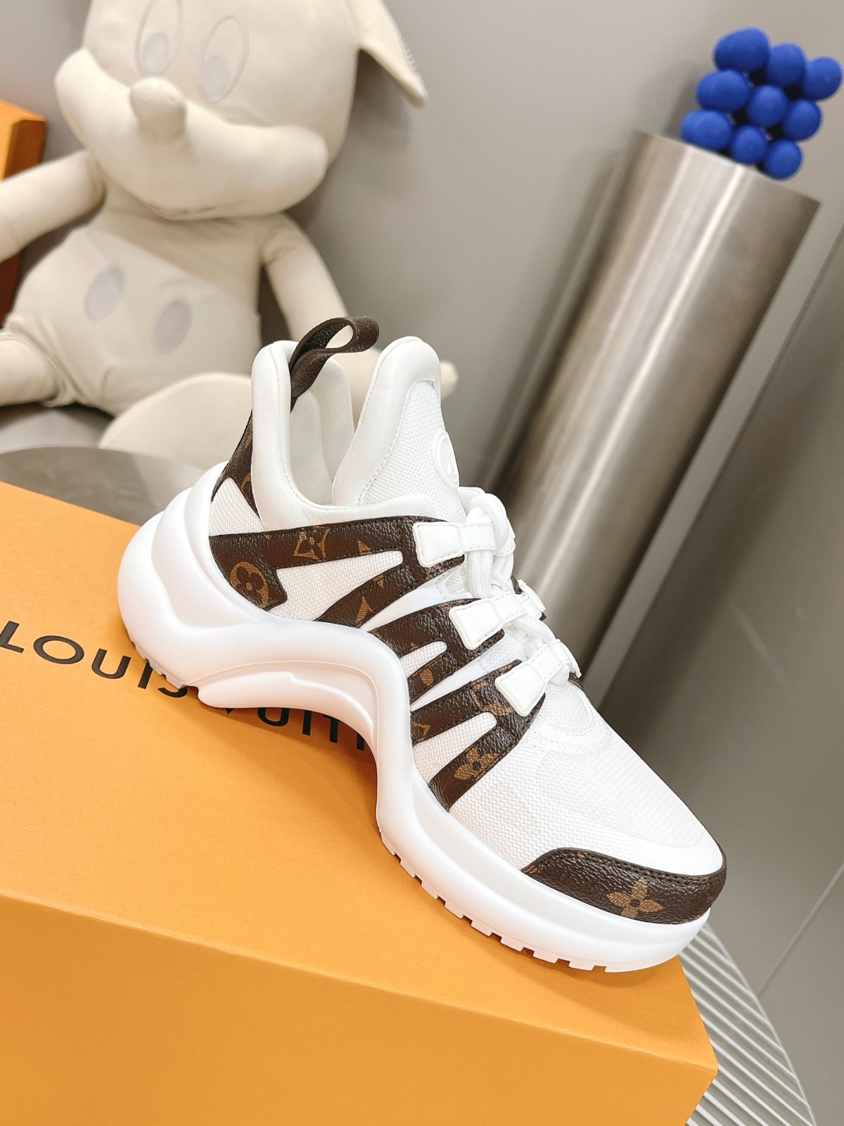 017 39123128 size 35-41