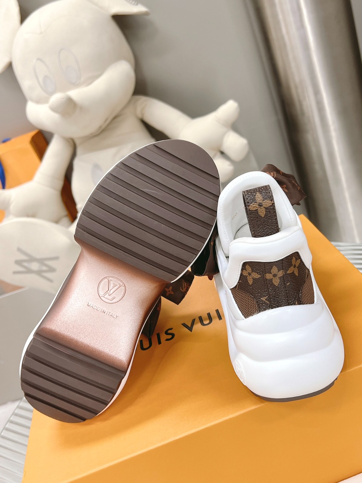 015 39123128 size 35-41