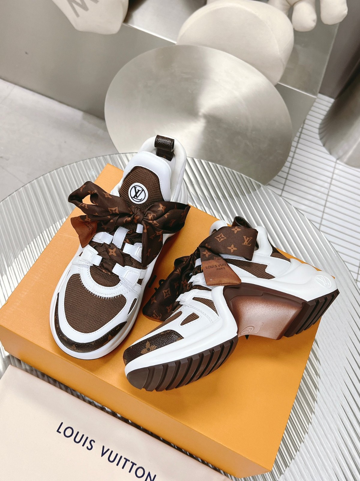 015 39123128 size 35-41