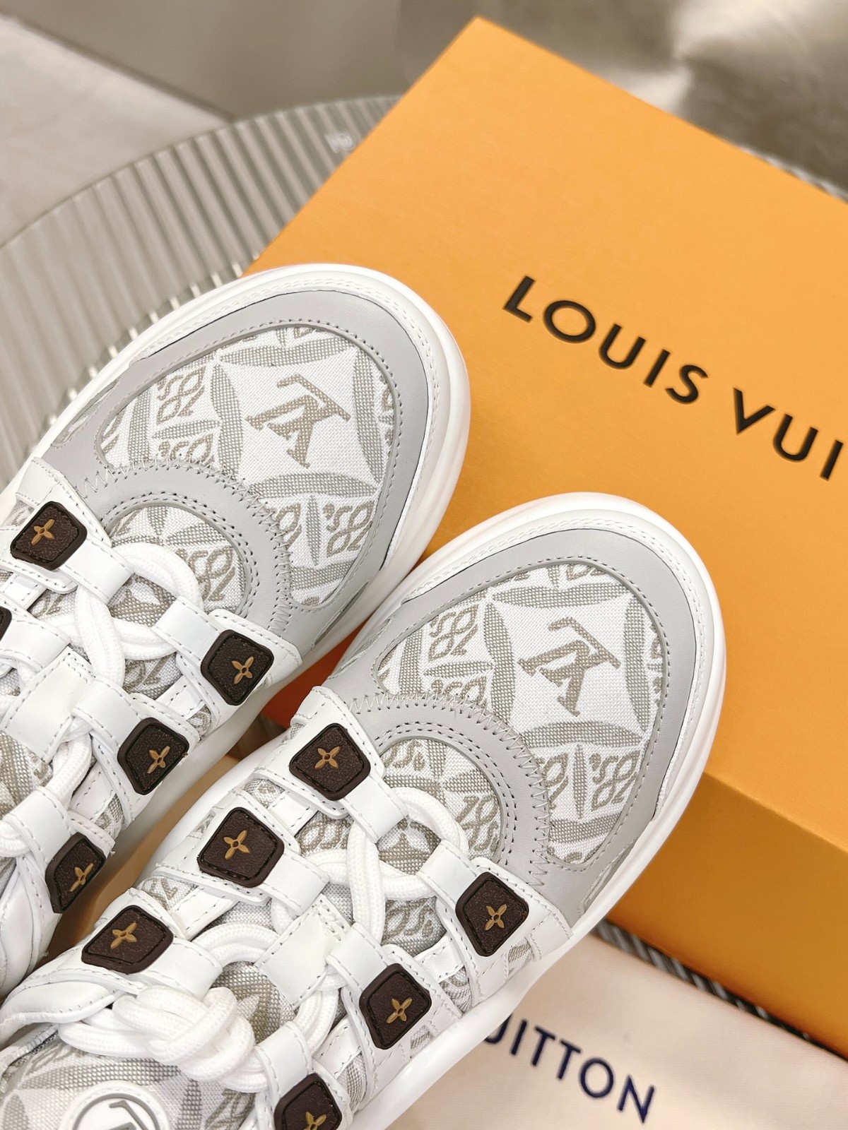 011 39123128 size 35-41