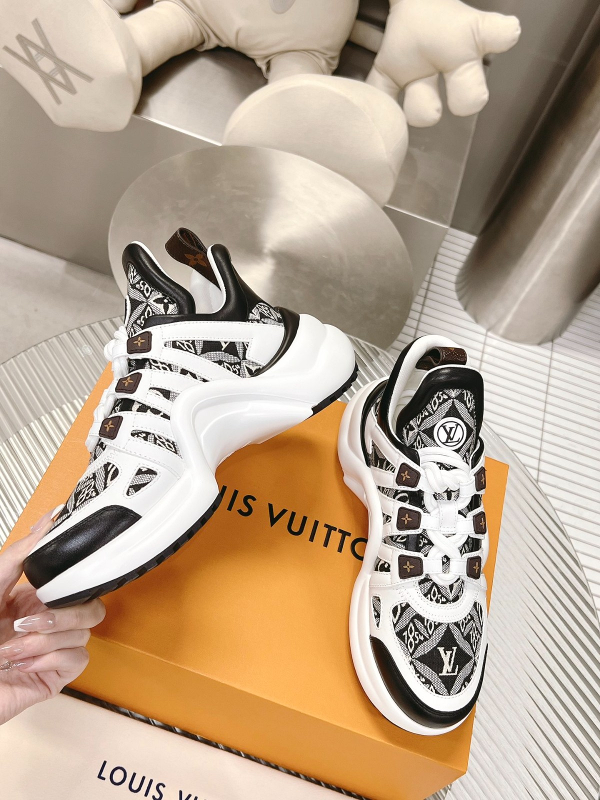 010 39123128 size 35-41