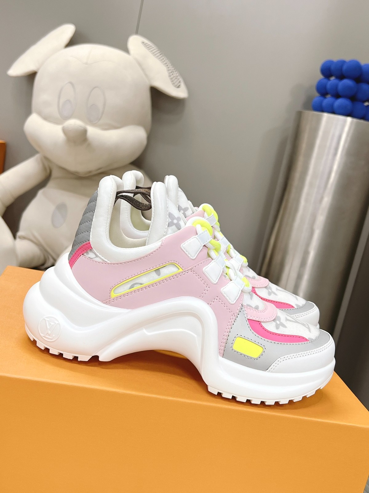 009 39123128 size 35-41