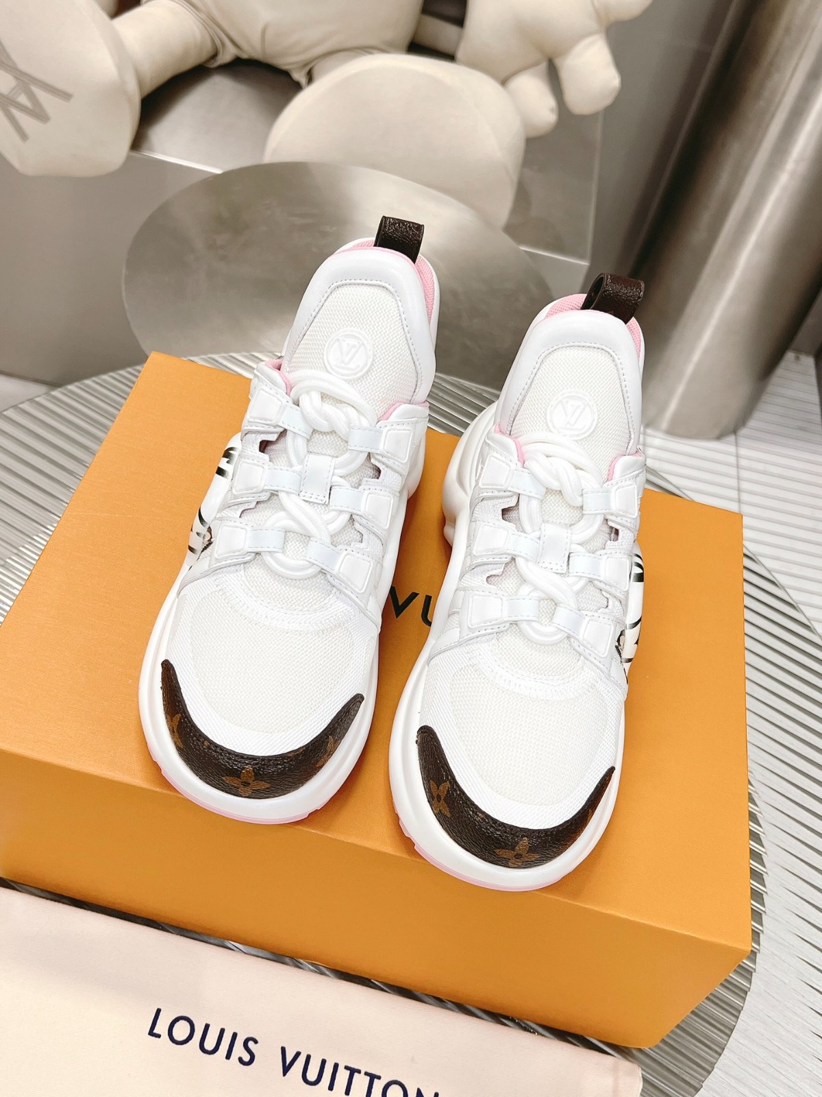 008 39123128 size 35-41