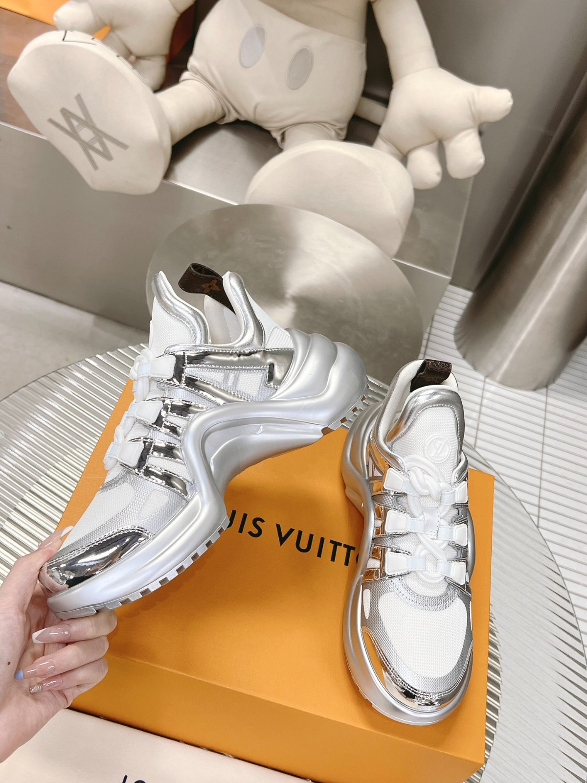 006 39123128 size 35-41