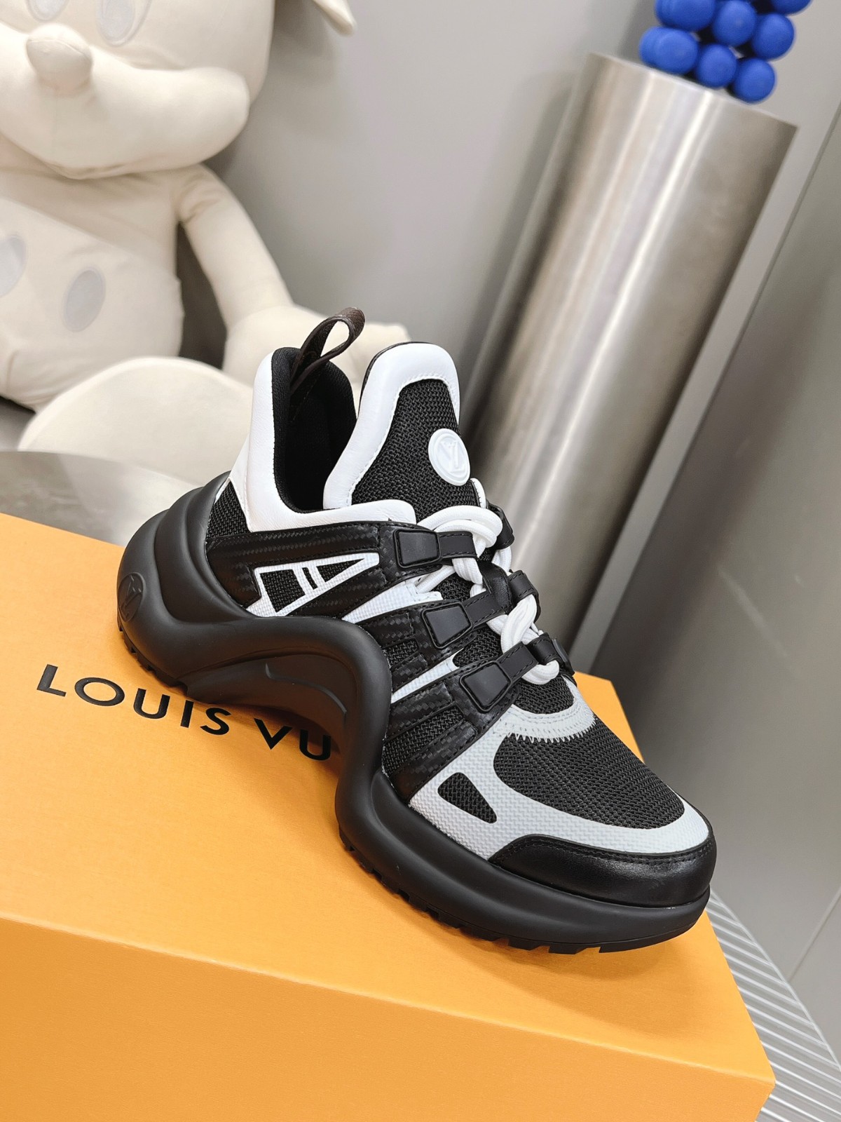 005 39123128 size 35-41