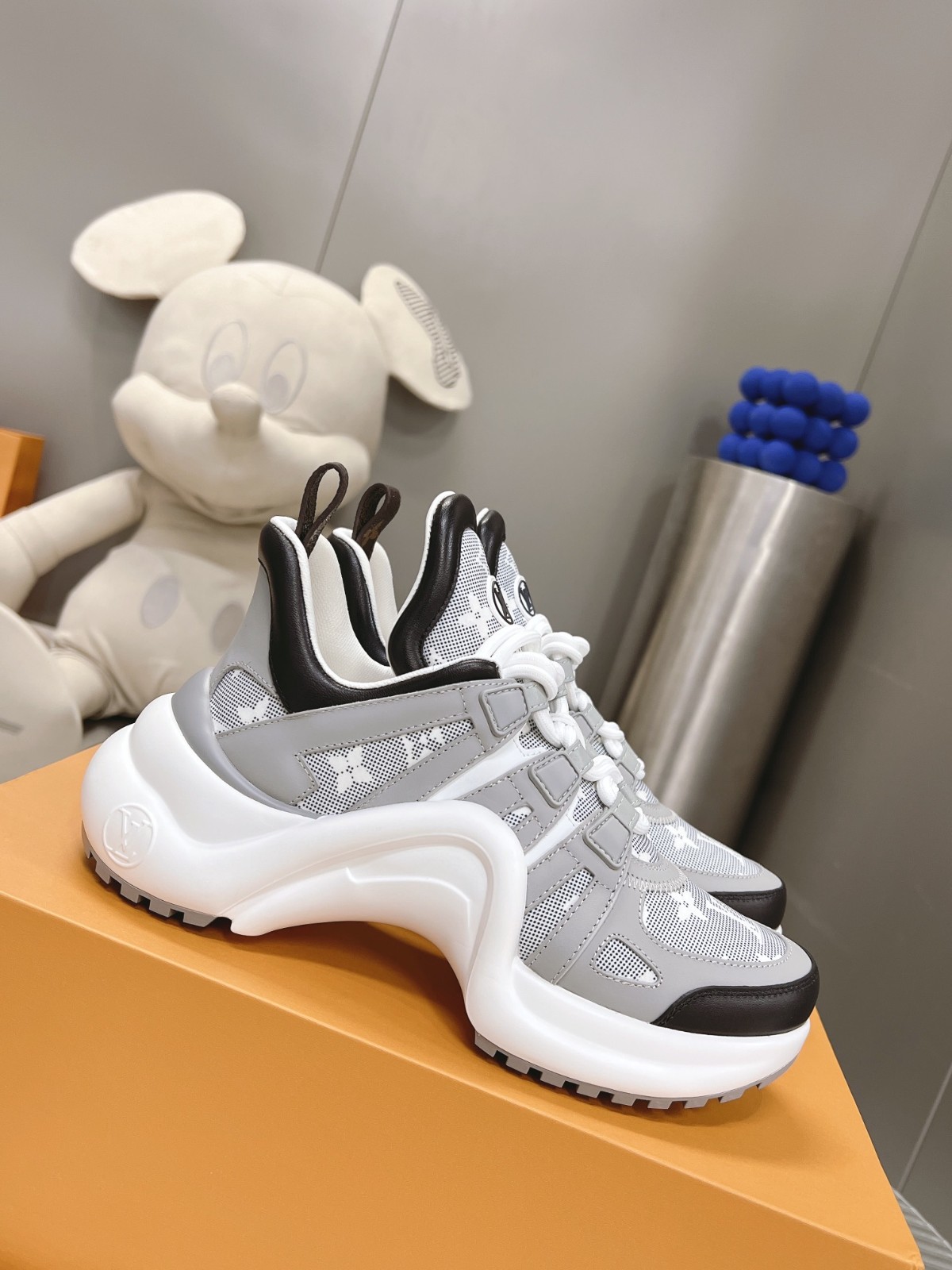 004 39123128 size 35-41