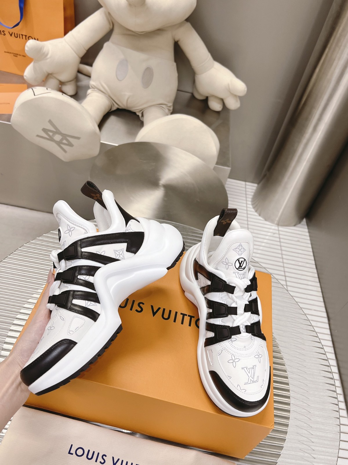 003 39123128 size 35-41