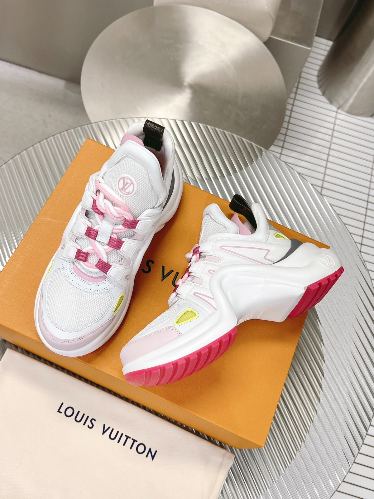002 39123128 size 35-41