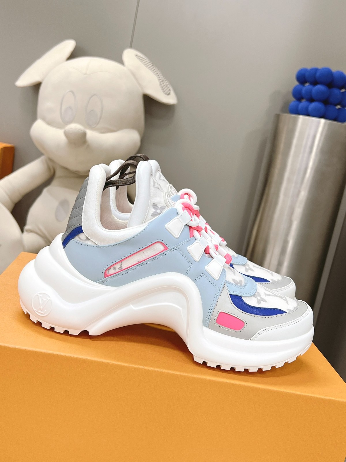 001 39123128 size 35-41