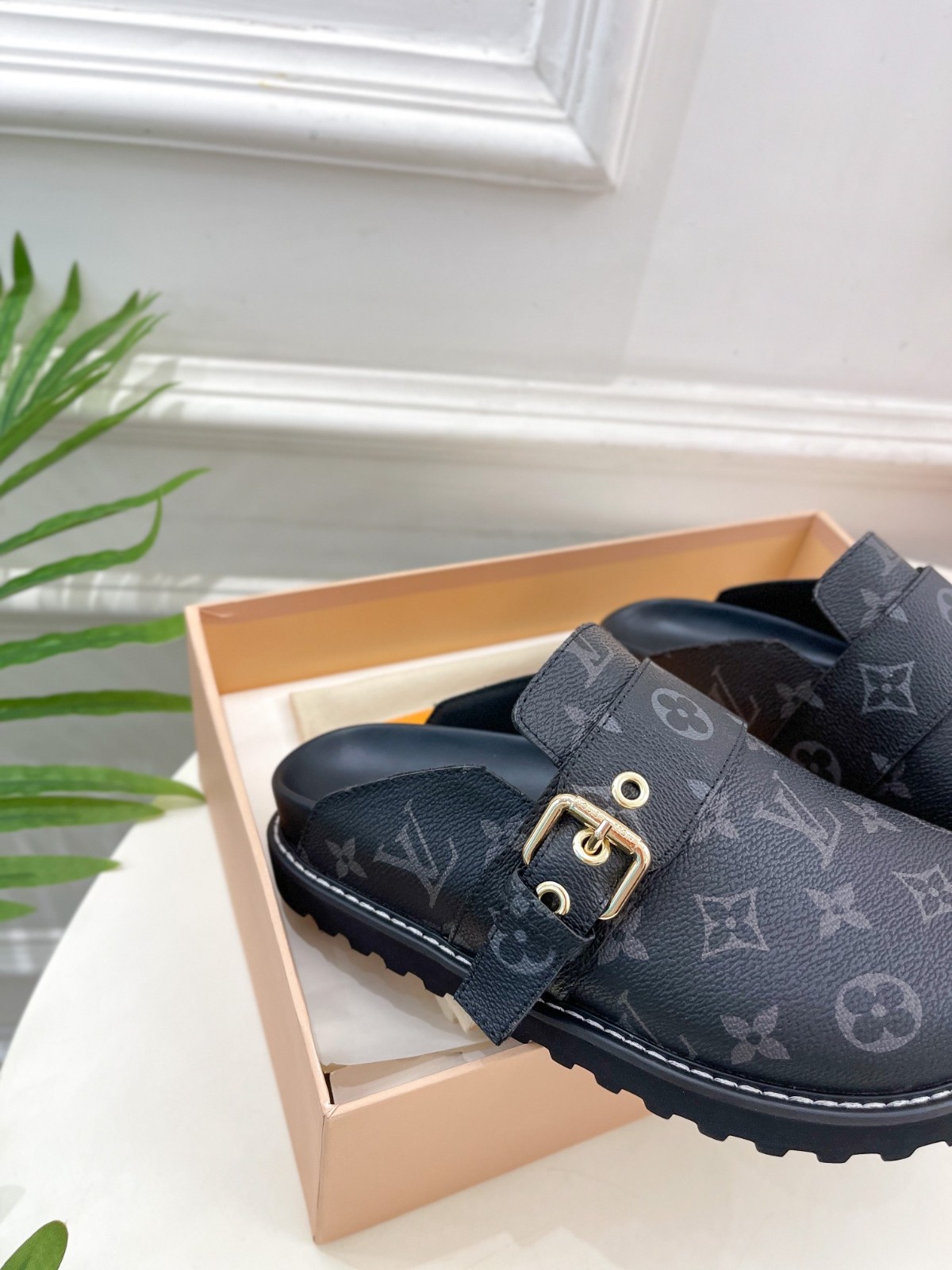 050 33123141 size 35-45