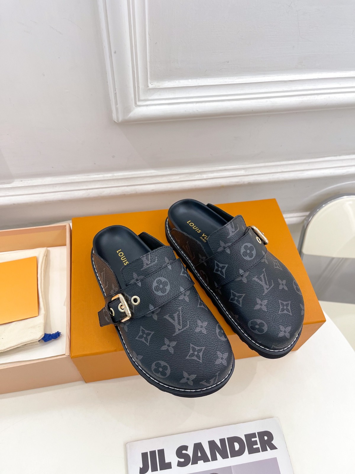 050 33123141 size 35-45