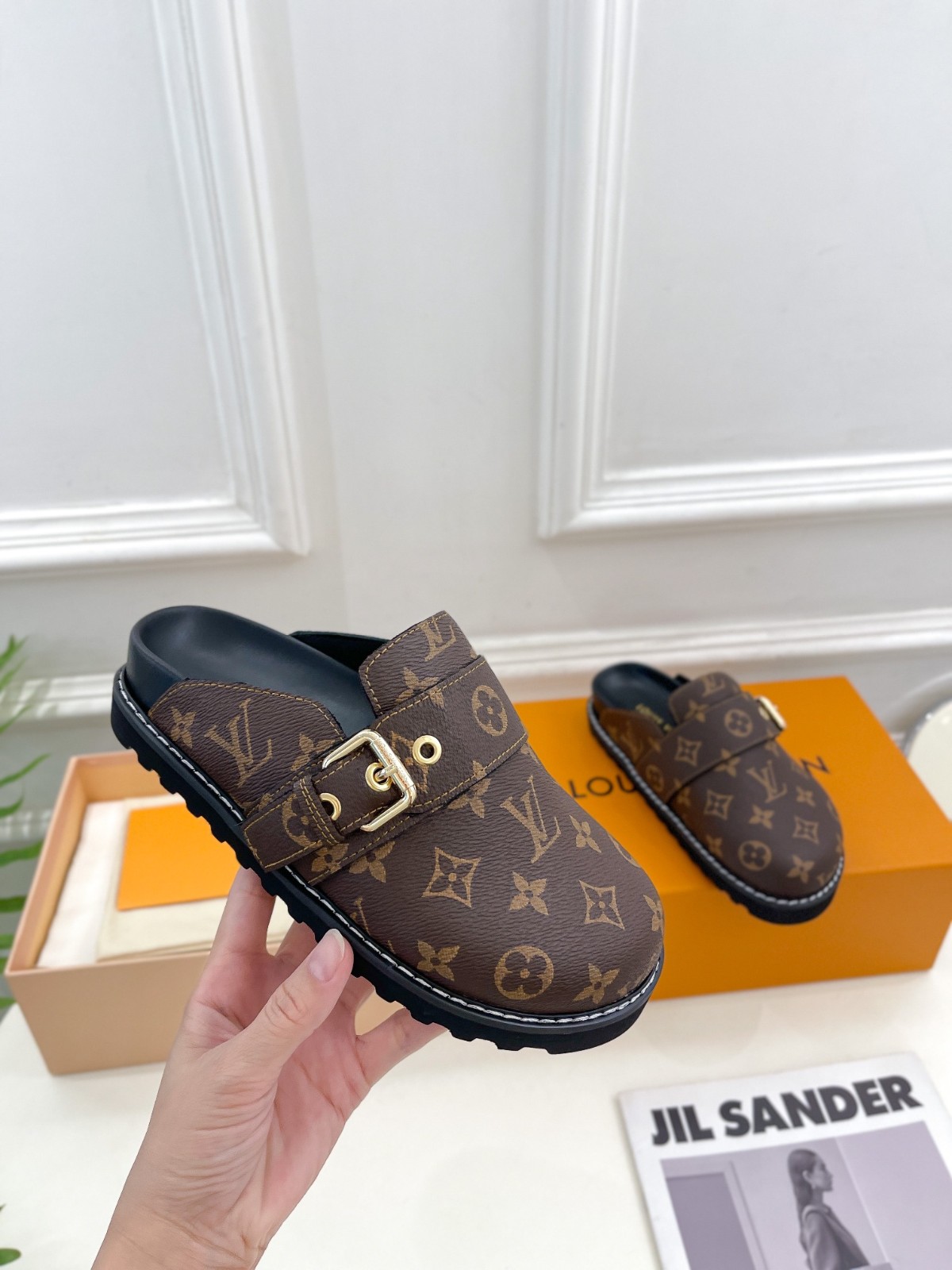 048 33123141 size 35-45