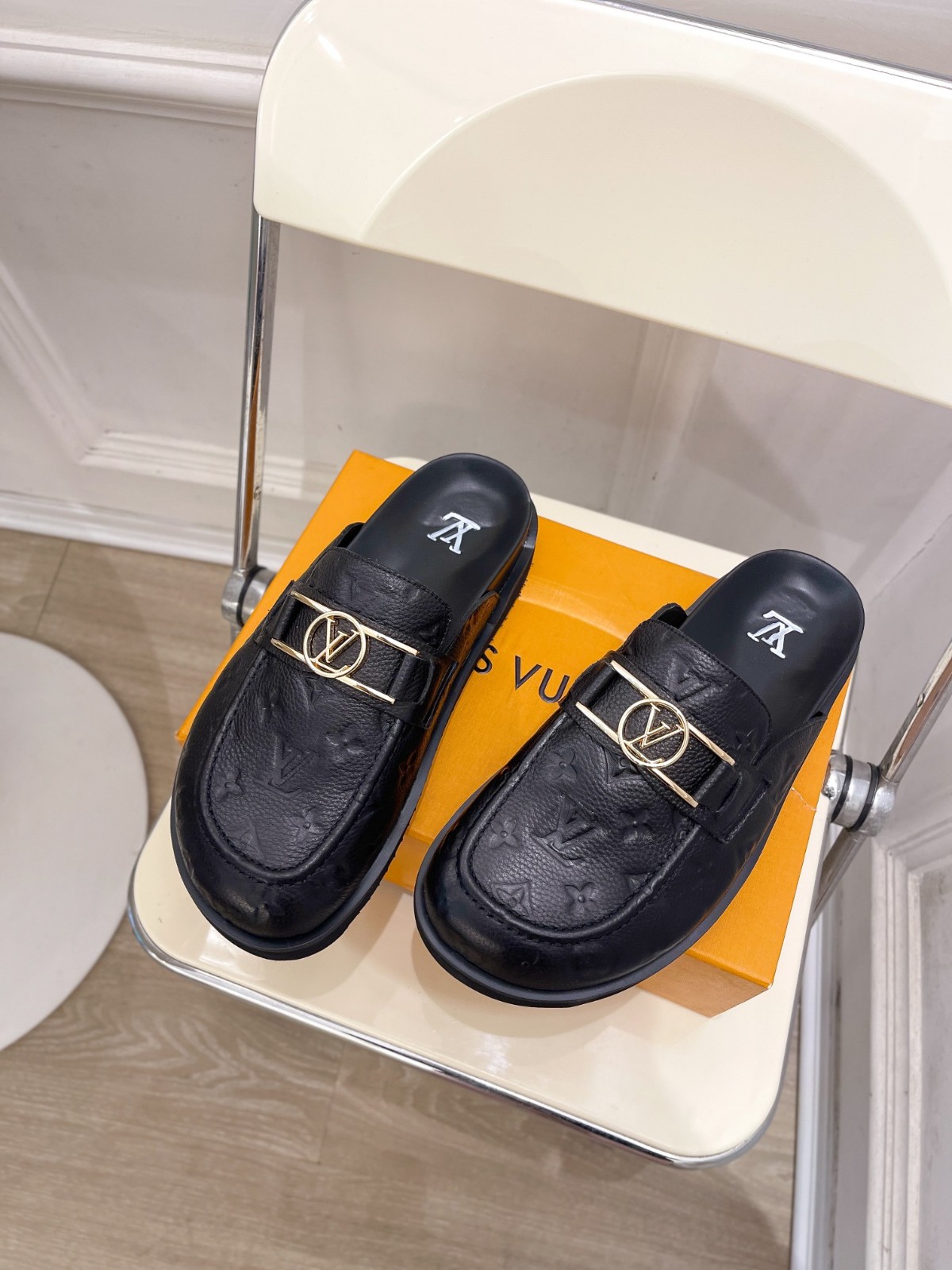 047 33123141 size 35-46