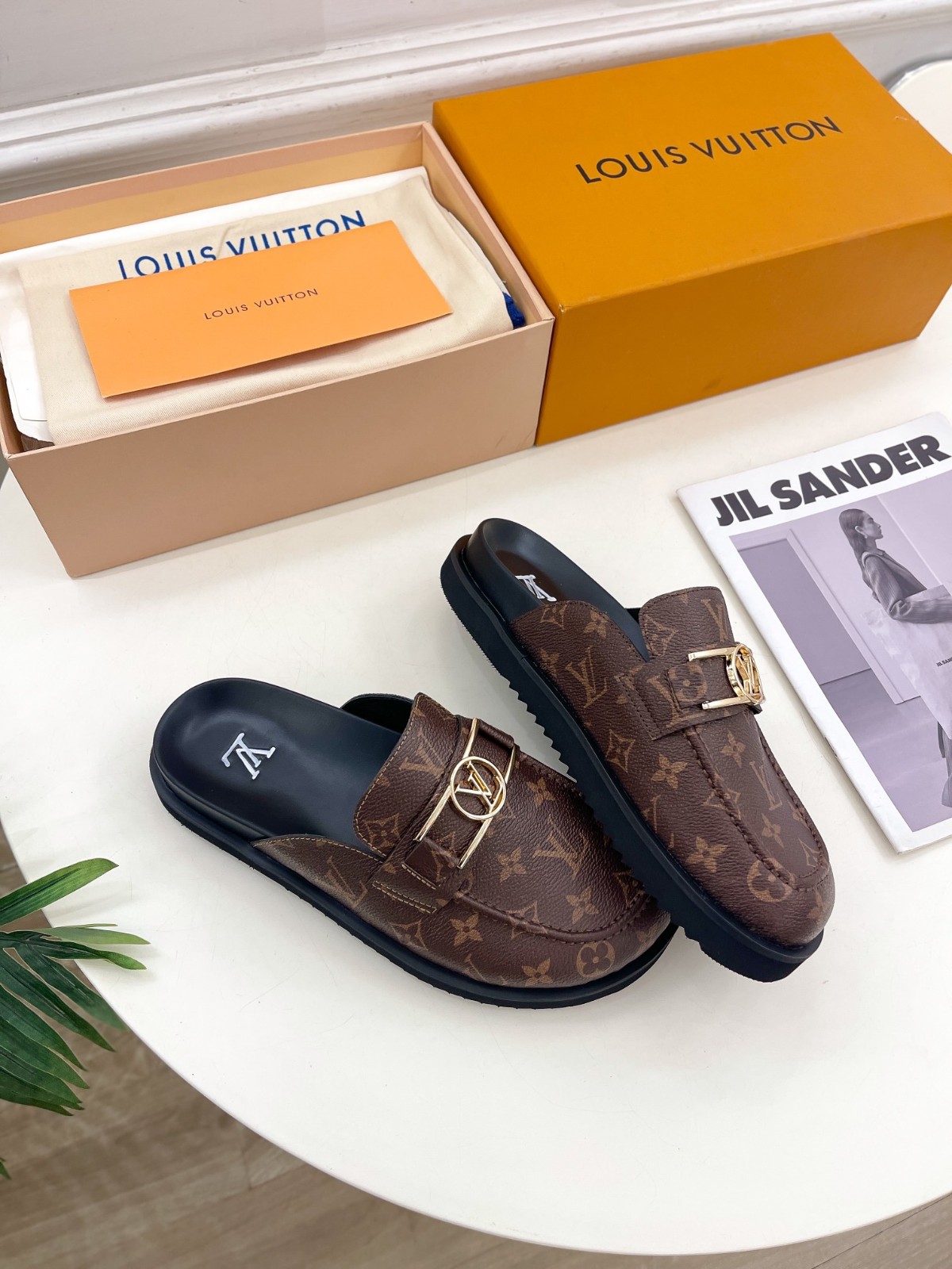 042 33123141 size 35-46