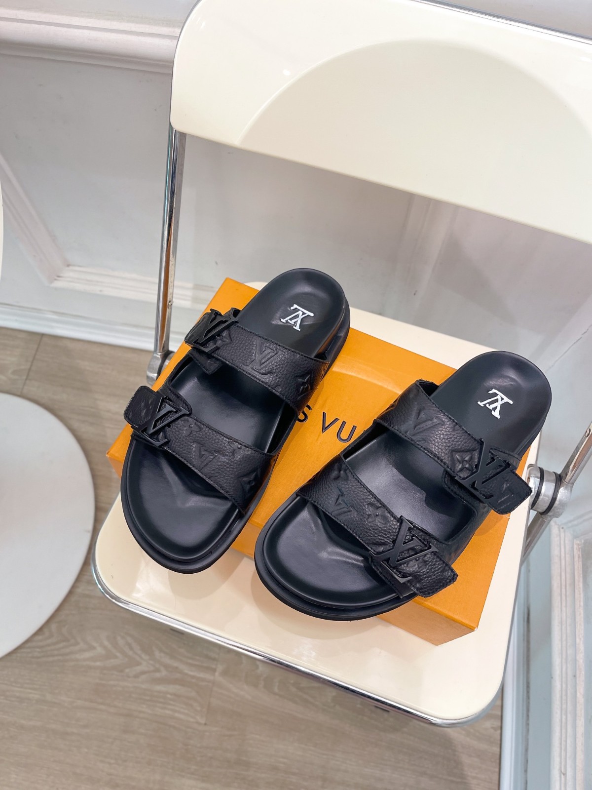041 31123136 size 35-46