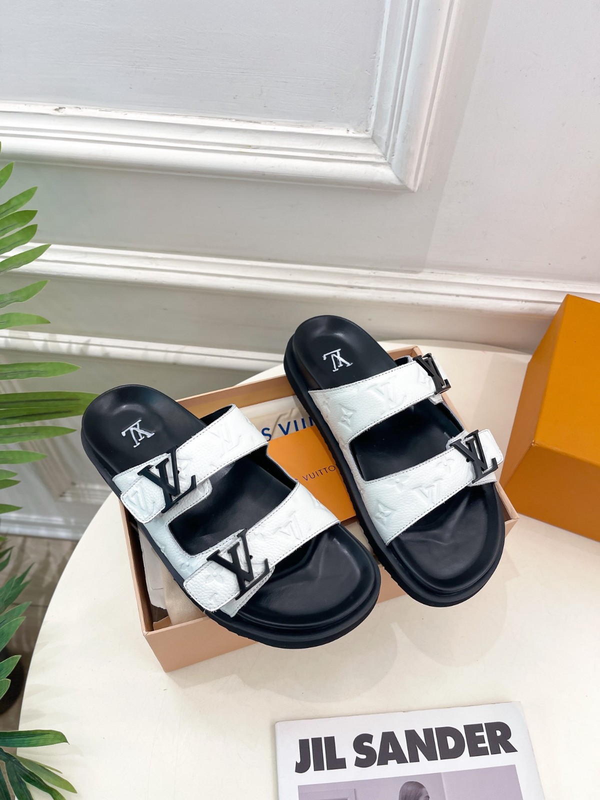 040 31123136 size 35-46