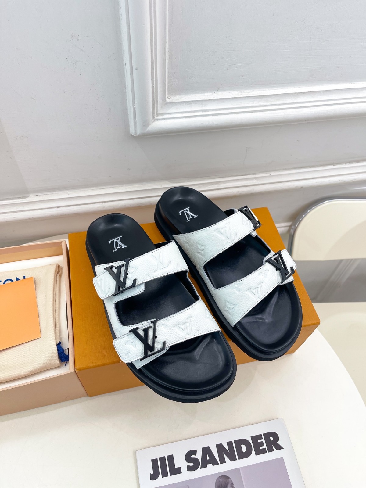 040 31123136 size 35-46