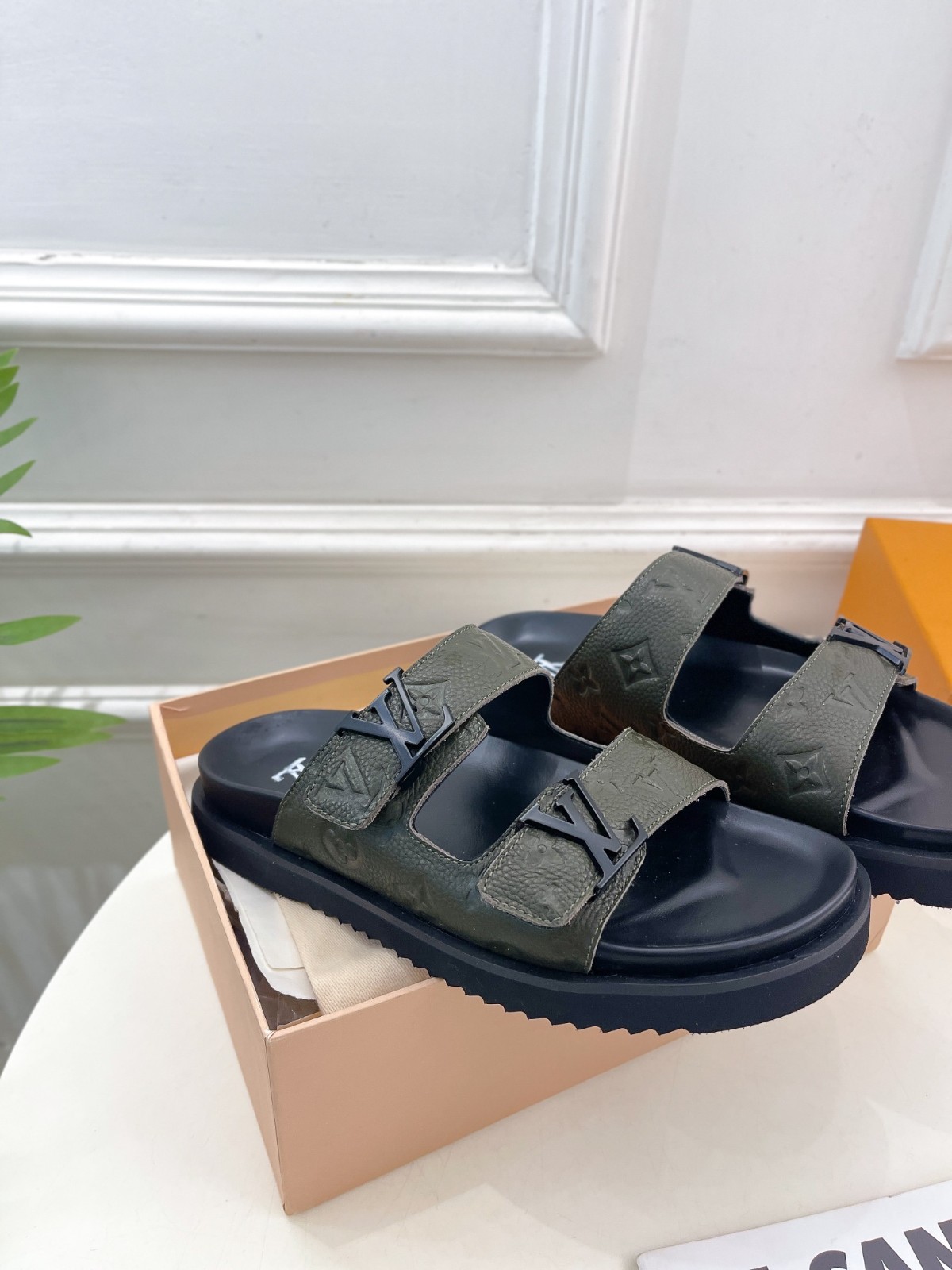 038 31123136 size 35-46