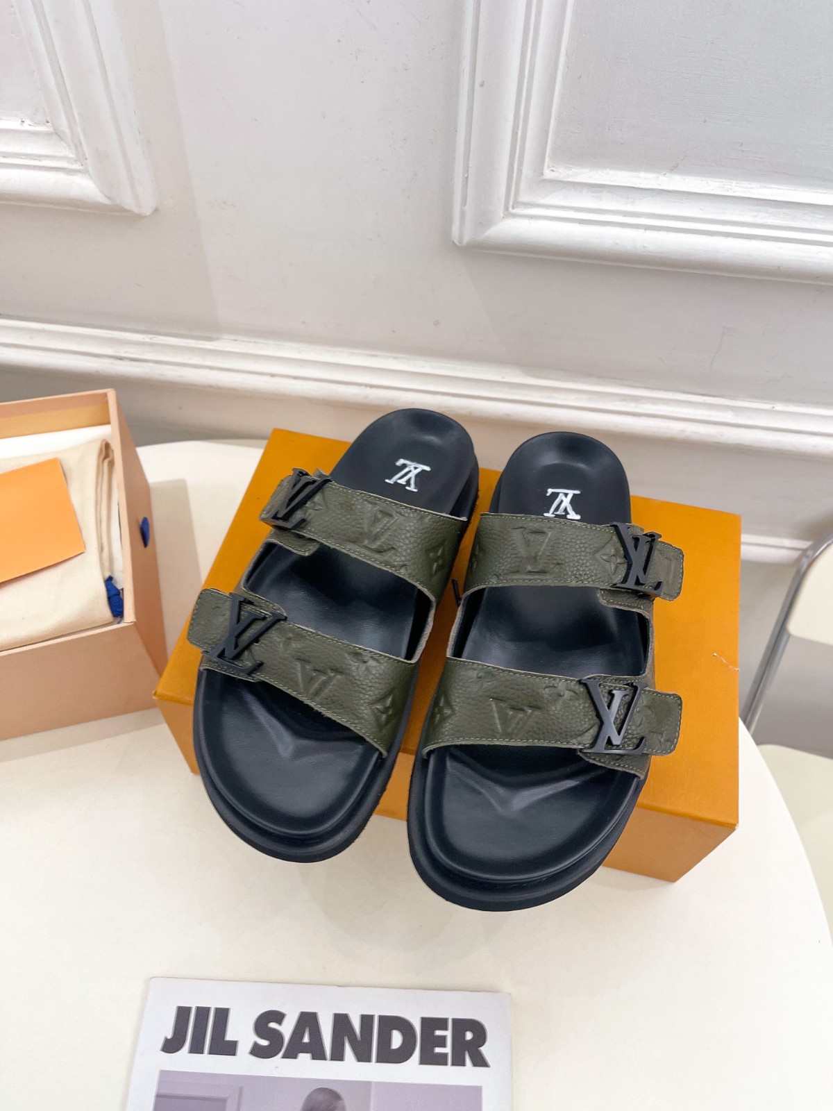 038 31123136 size 35-46