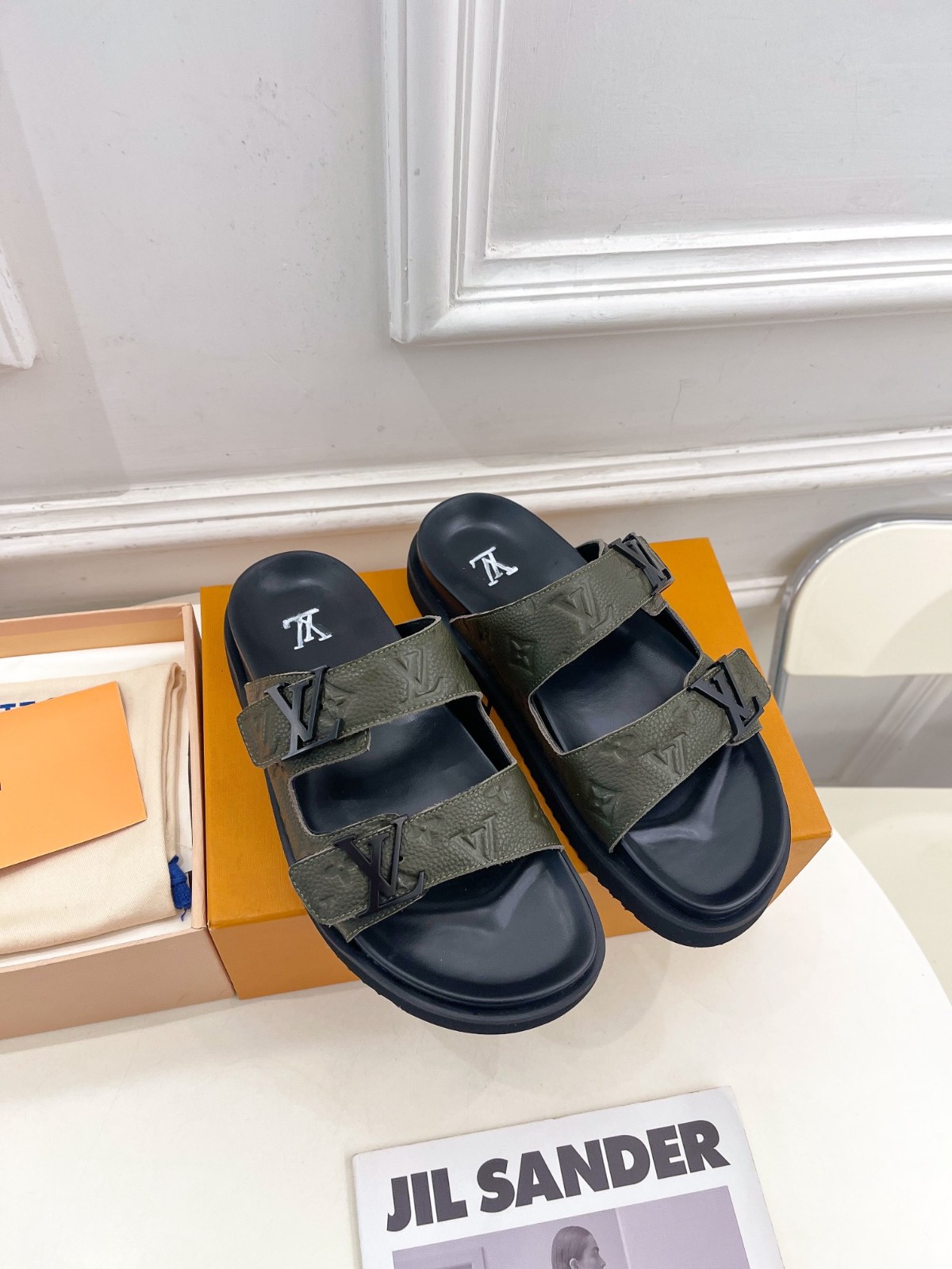 038 31123136 size 35-46