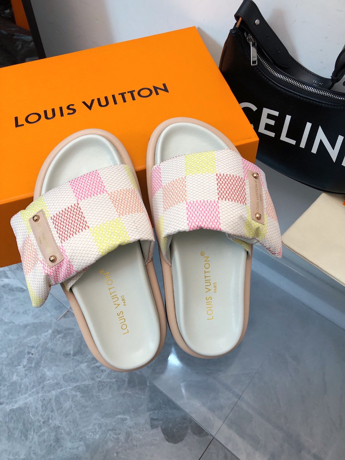 023 24123103 size 35-46
