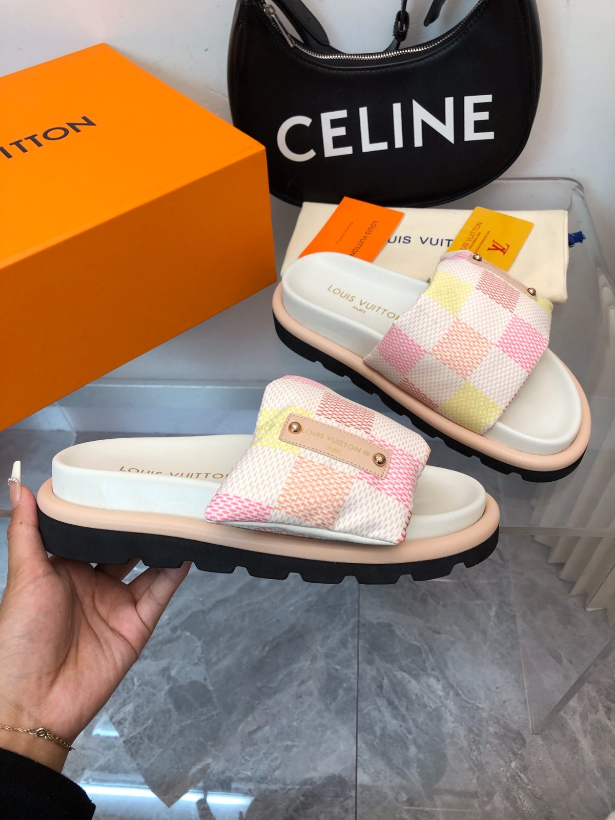 023 24123103 size 35-46