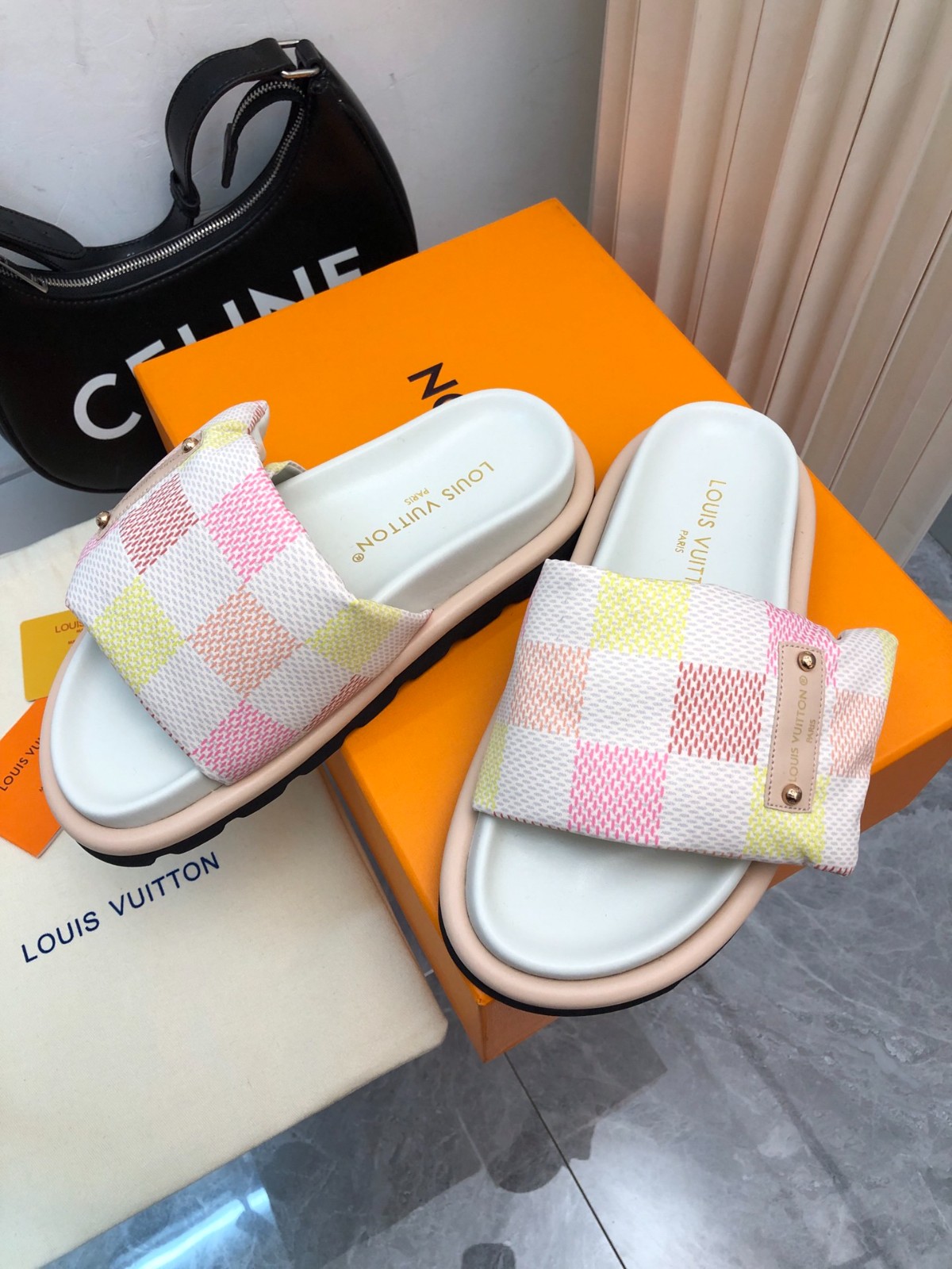 023 24123103 size 35-46