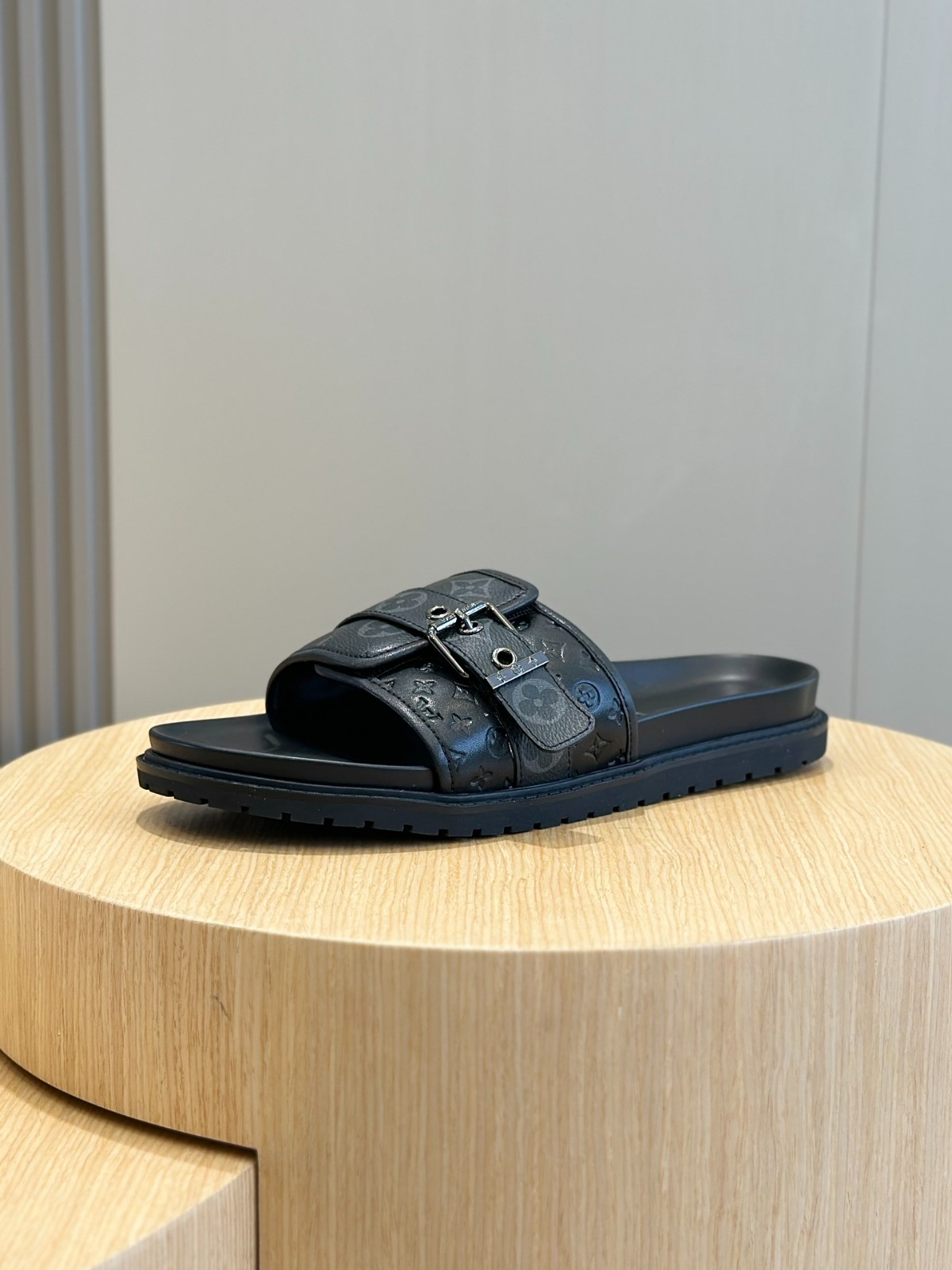 020 24123096 size 38-46
