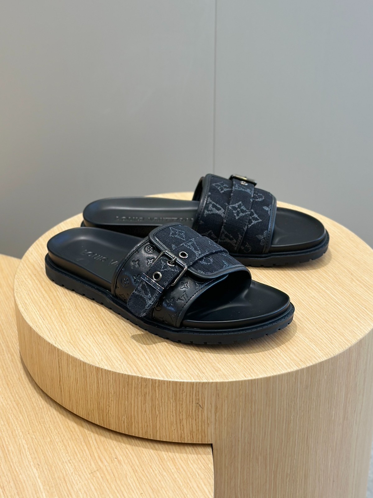 019 24123096 size 38-46