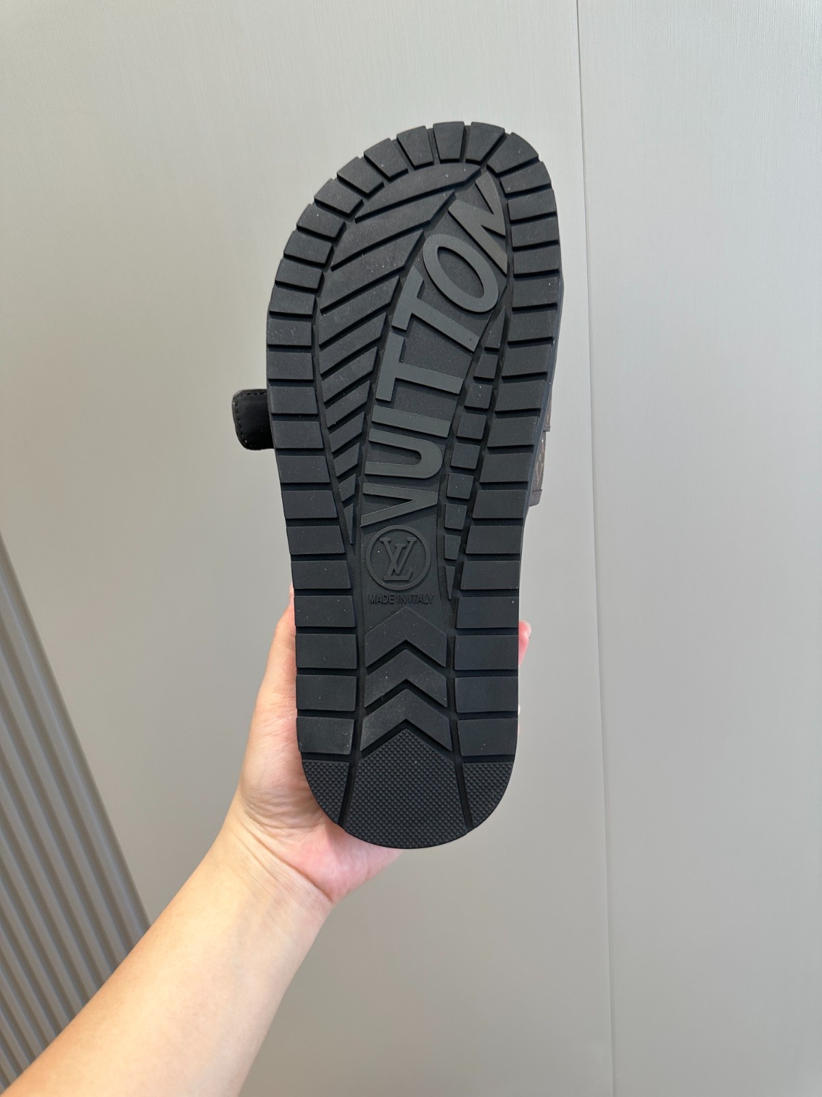 014 24123096 size 38-46