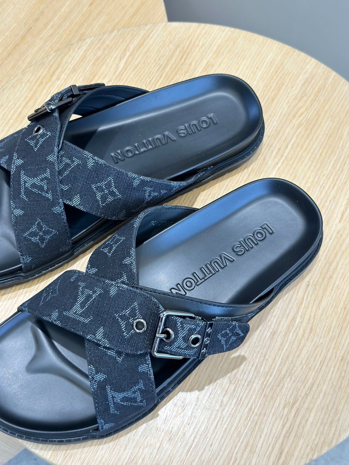 014 24123096 size 38-46