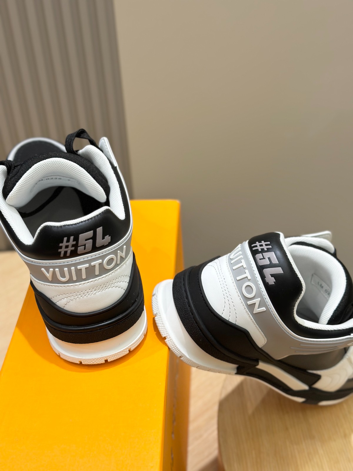 052 43123159 size 38-45