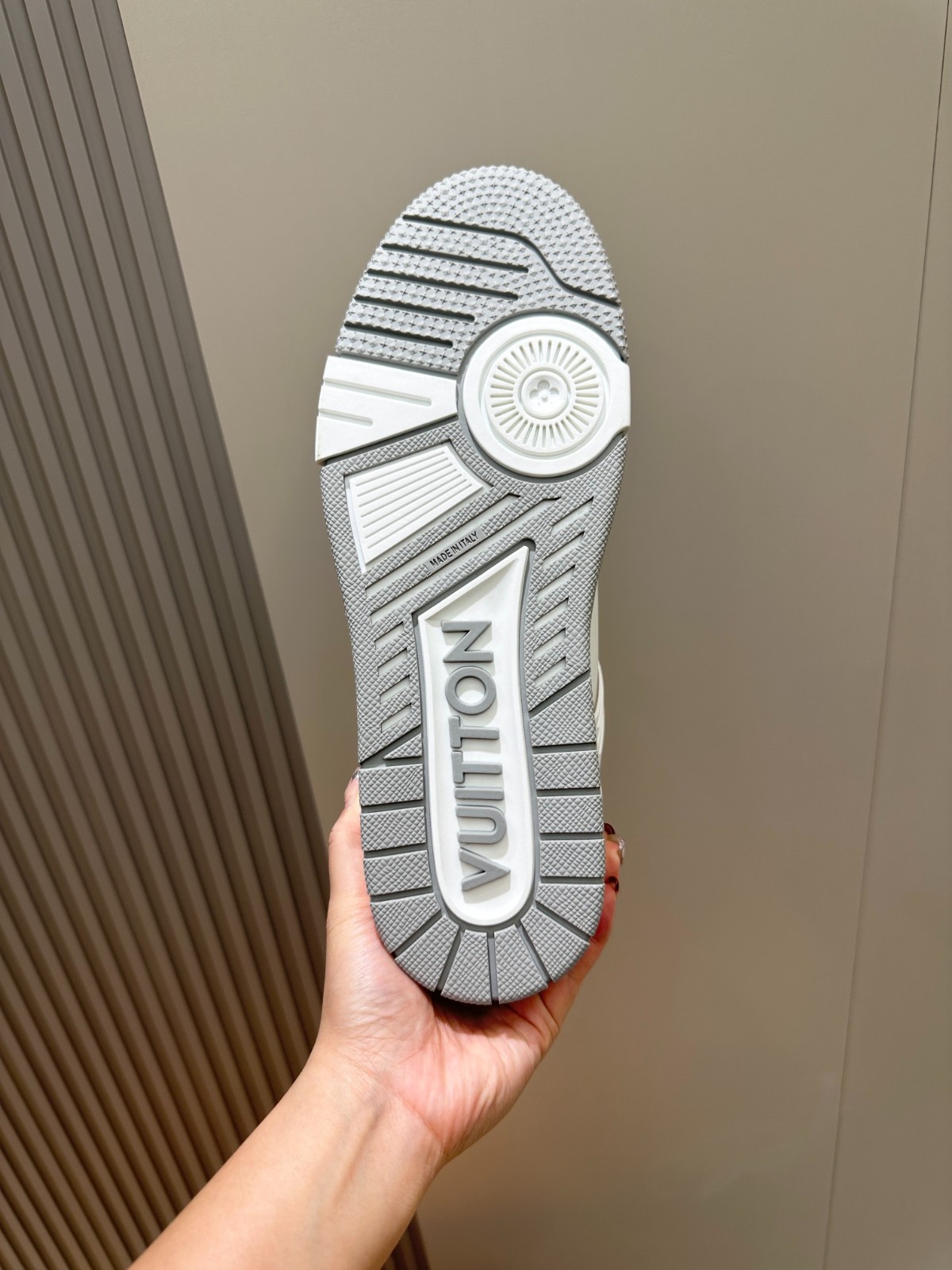 050 43123159 size 38-45
